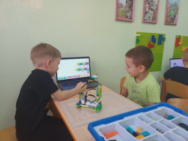 Юные инженеры Юные инженеры.